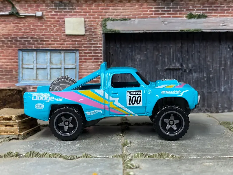 Loose Hot Wheels - 1987 Dodge D100 Baja Race Truck - Light Blue 1