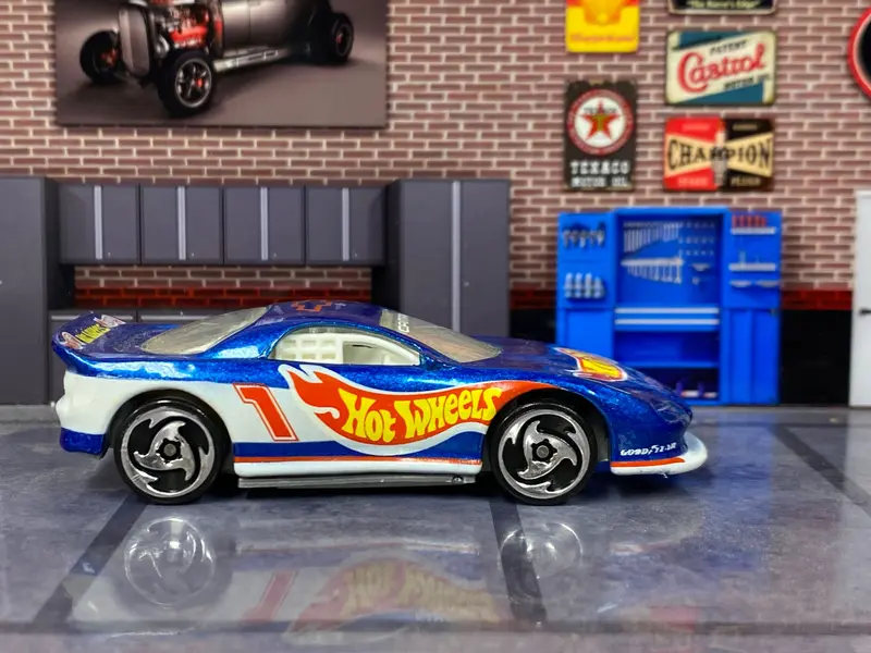 Loose Hot Wheels - 1992 Chevy Camaro Race Car (1995) - Blue And White Hot Wheels 1