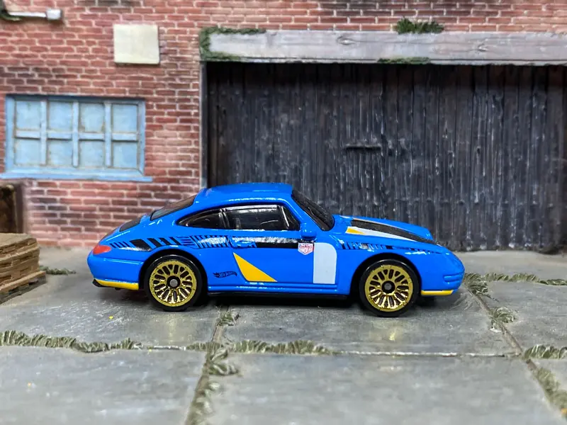 Loose Hot Wheels -1996 Porsche Carrera - Blue, Black And White 1