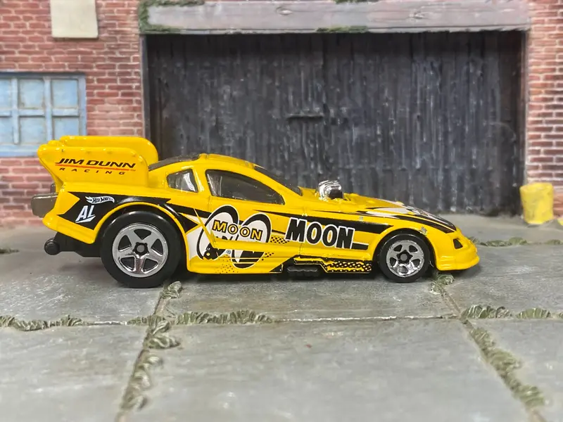 Loose Hot Wheels - 2010 Ford Mustang Funny Car Dragster - Yellow Moon Eyes 1
