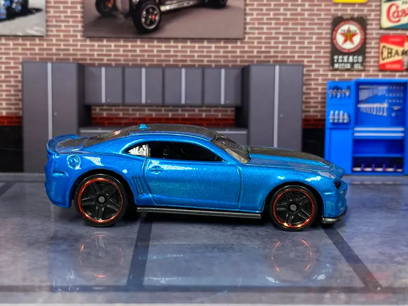 Loose Hot Wheels - 2012 Chevy Camaro - Blue And Black 1