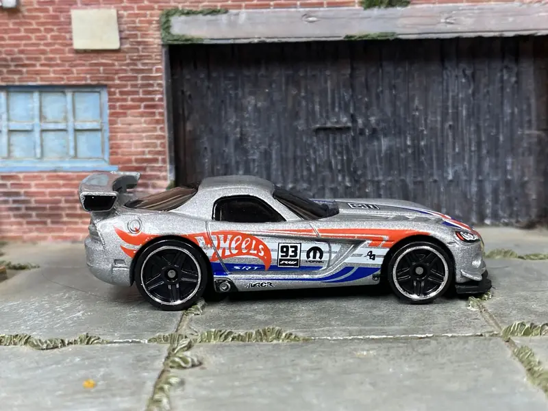Loose Hot Wheels - Dodge Viper Srt10 Acr - Silver 1