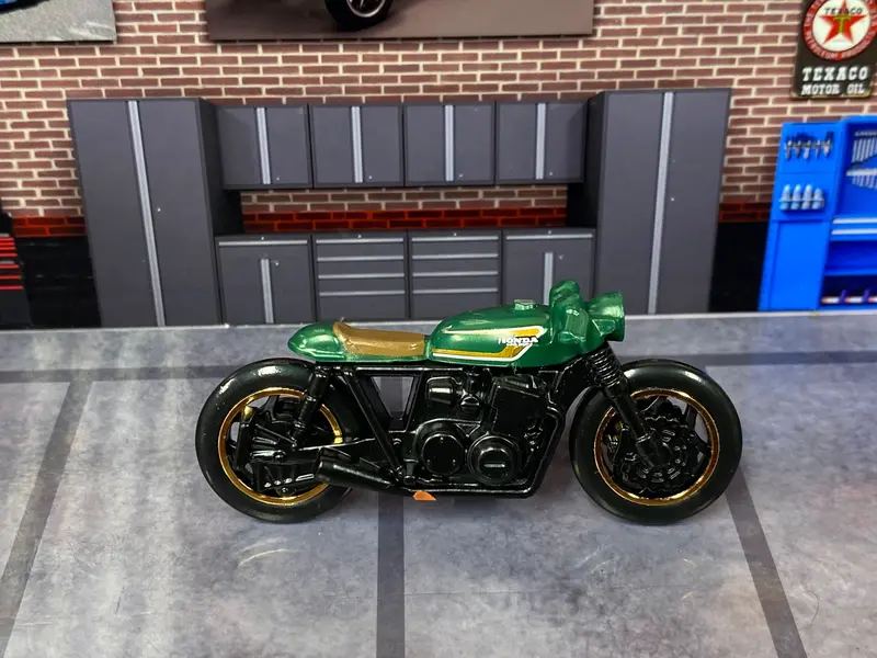 Loose Hot Wheels - Honda Cb750 Cafe Motorcycle - Green 1