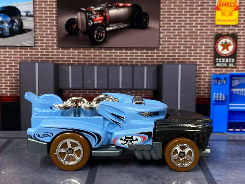 Loose Hot Wheels - Hot Weiler - Blue And Black 1