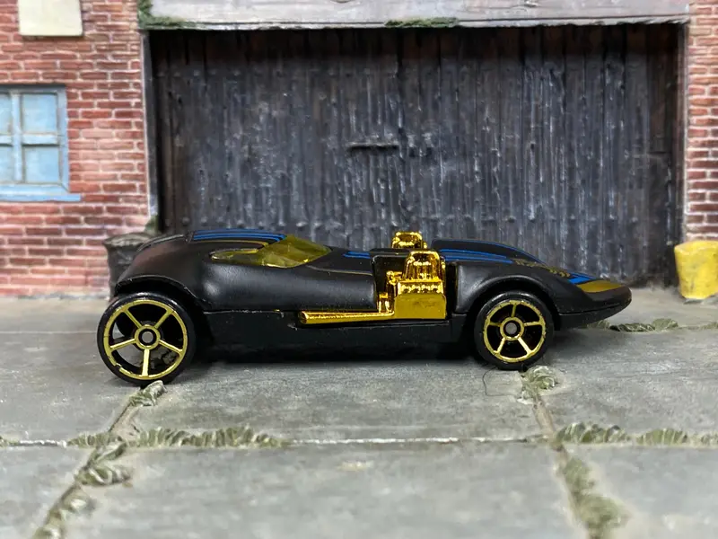 Loose Hot Wheels - Hw Twin Mill - Satin Black And Gold 50Th 1