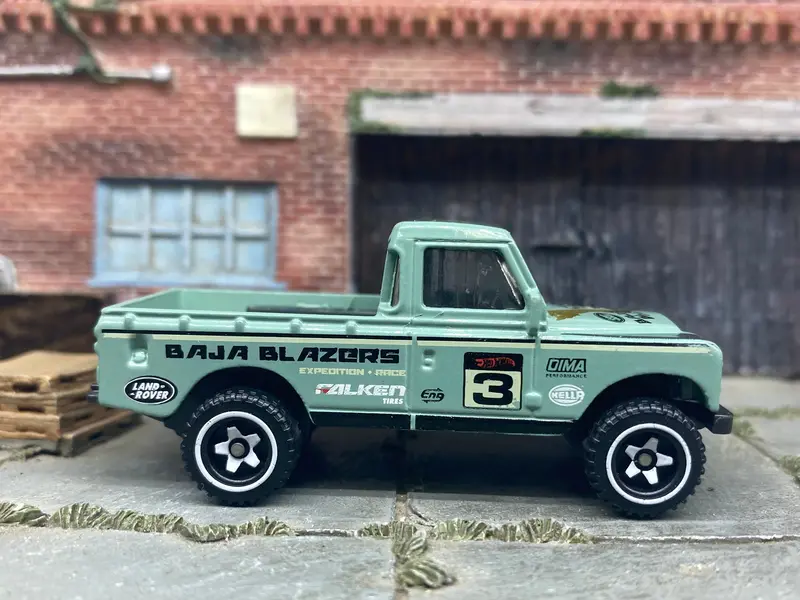 Loose Hot Wheels - Land Rover Series Iii - Green Off Road 1