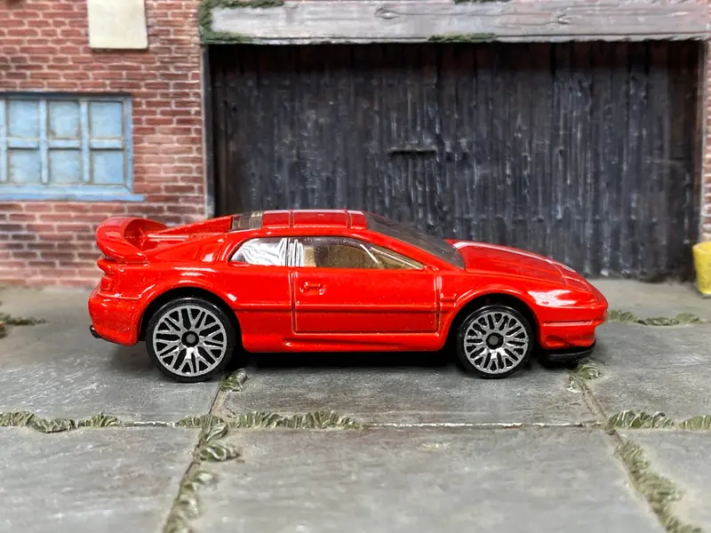Loose Hot Wheels - Lotus Esprit - Red And White 1