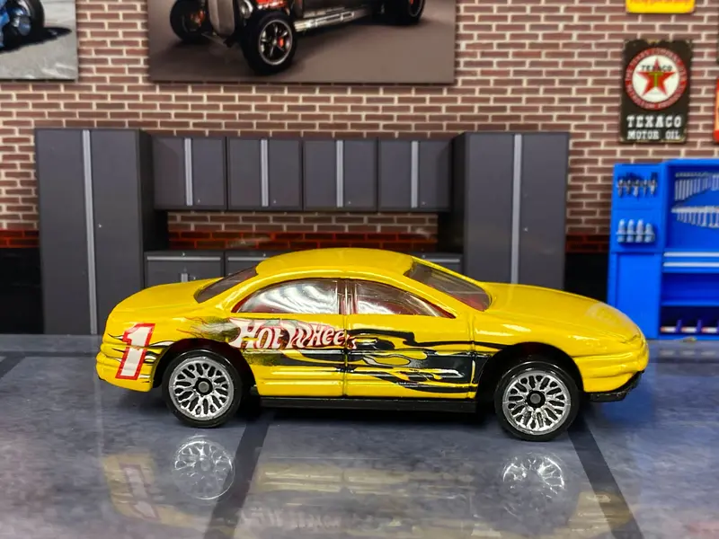 Loose Hot Wheels - Oldsmobile Aurora - Yellow Hot Wheels 1 1