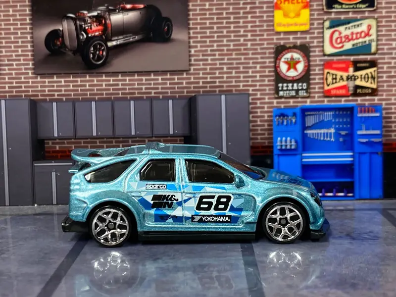 Loose Hot Wheels - Pontiac Aztek Custom - Light Blue 1