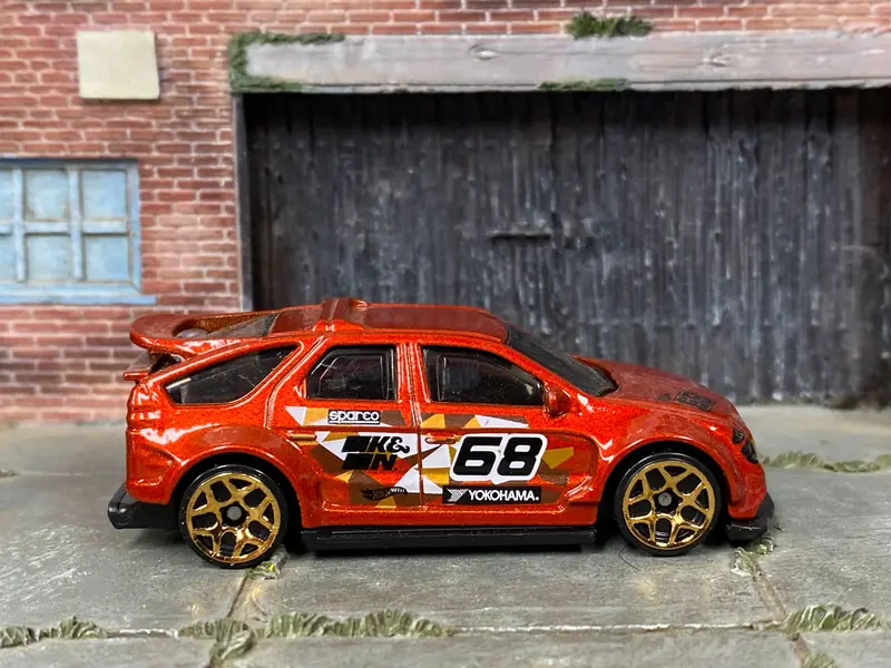 Loose Hot Wheels - Pontiac Aztek Custom - Orange 1