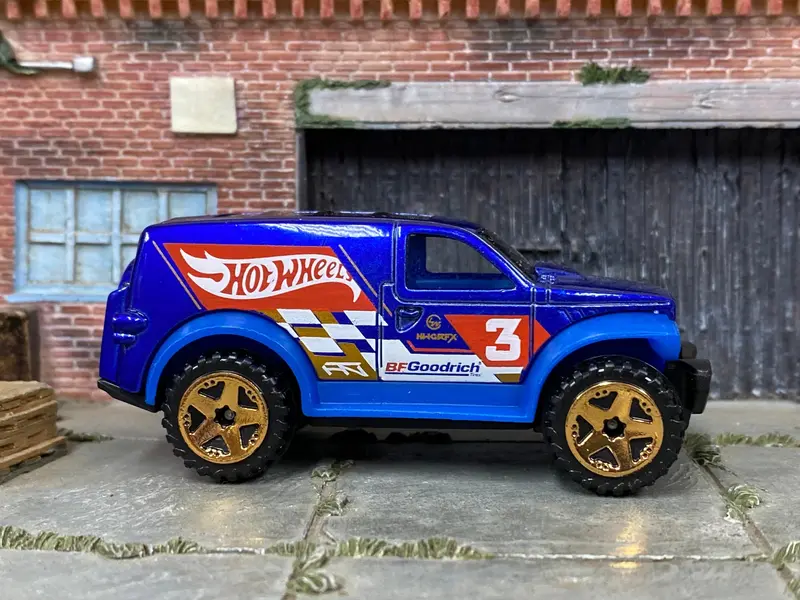 Loose Hot Wheels - Power Panel - Blue Hot Wheels 1