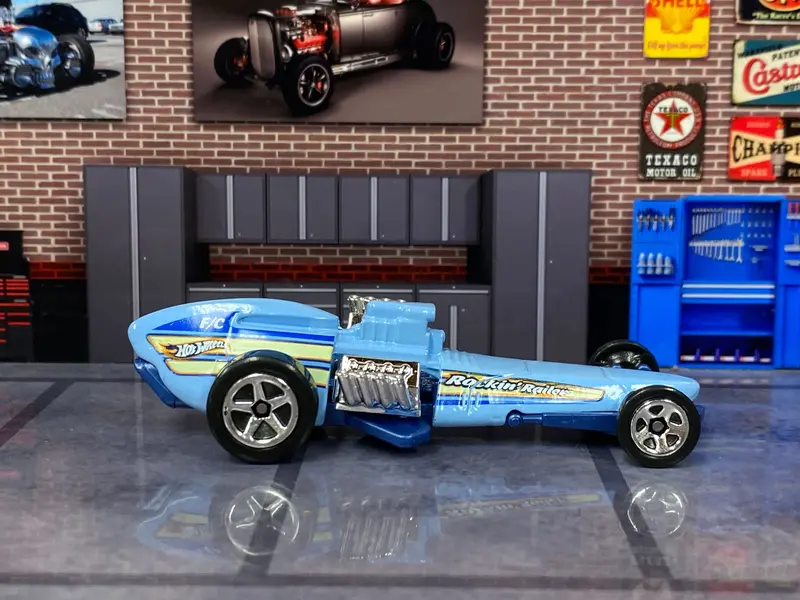 Loose Hot Wheels - Rockin Railer Drag Car - Blue And White 1