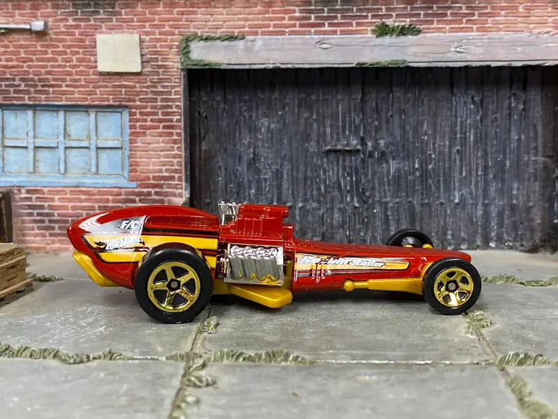Loose Hot Wheels - Rockin Railer Drag Car - Dark Red And Gold 1