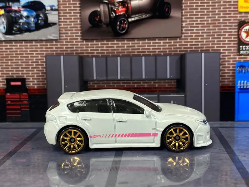 Loose Hot Wheels - Subaru Wrx Sti - White And Pink 1