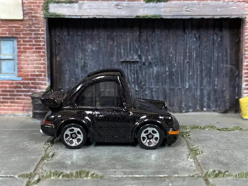 Loose Hot Wheels - Tooned Porsche 911 Turbo 3.6 - Black 1
