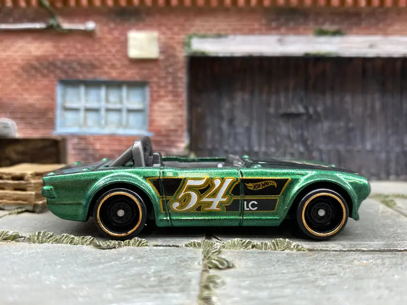 Loose Hot Wheels - Triumph Tr6 - Green And Black 54 1