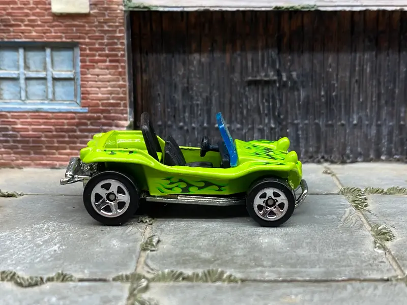 Loose Hot Wheels - Volkswagen Vw Meyers Manx Dune Buggy - Green With Flames 1