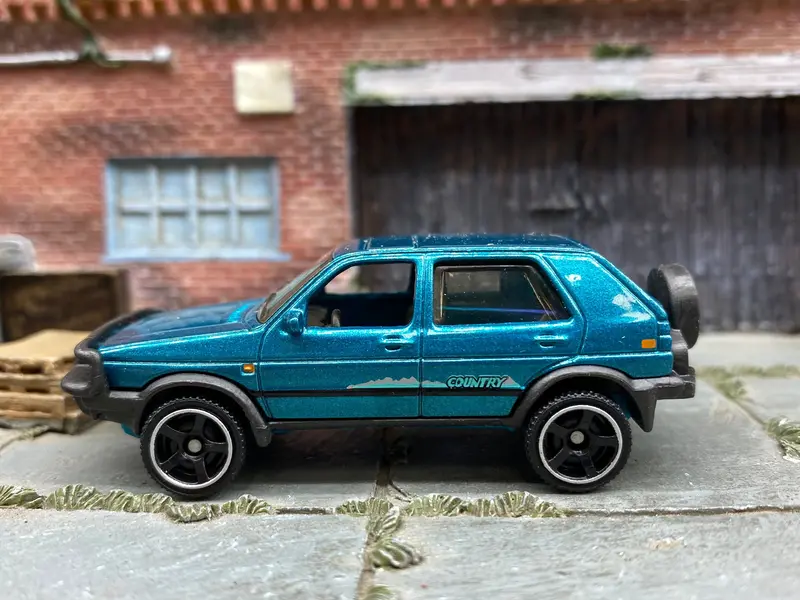 Loose Matchbox - 1990 Vw Volkswagen Golf - Teal 1