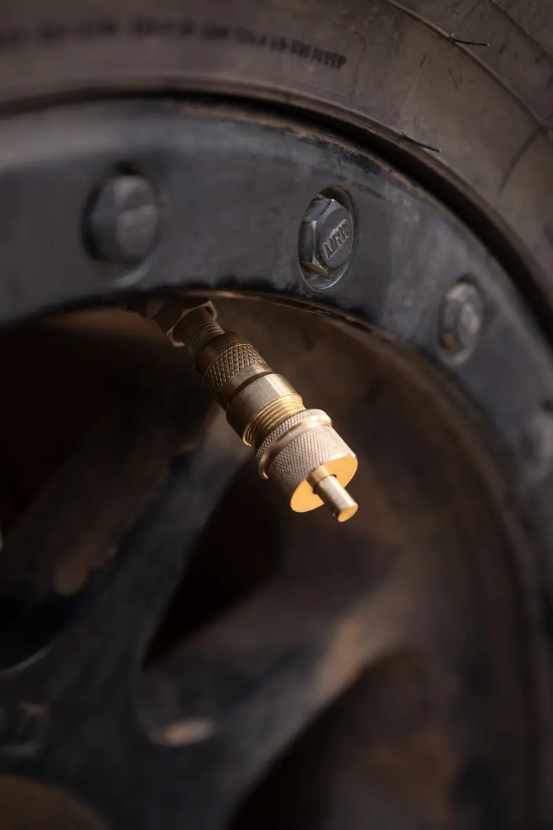 Off-Road Tire Deflators 1