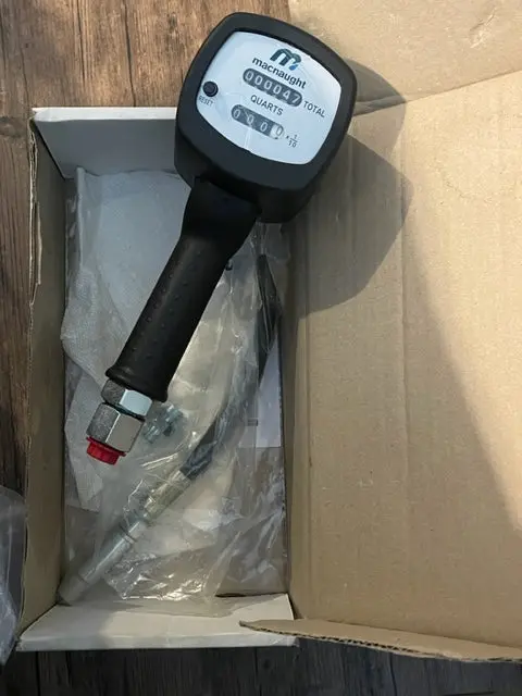 Old Stock - $100 Off, Macnaught 1/2" Mechanical Meter Oil Dispensing Gun Pn# Hg40f-02 1