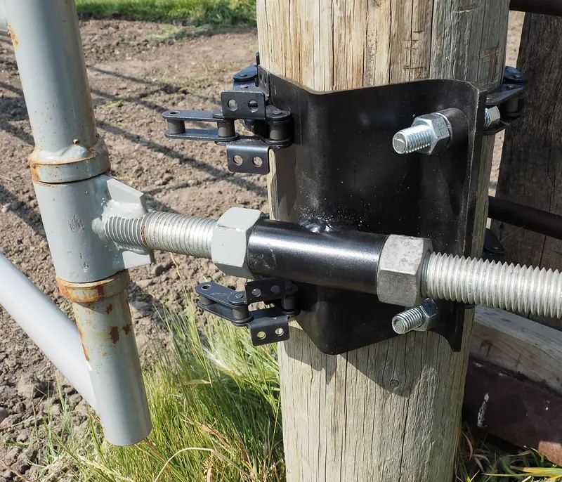 Pro-Mount Gate Bracket Kits 2