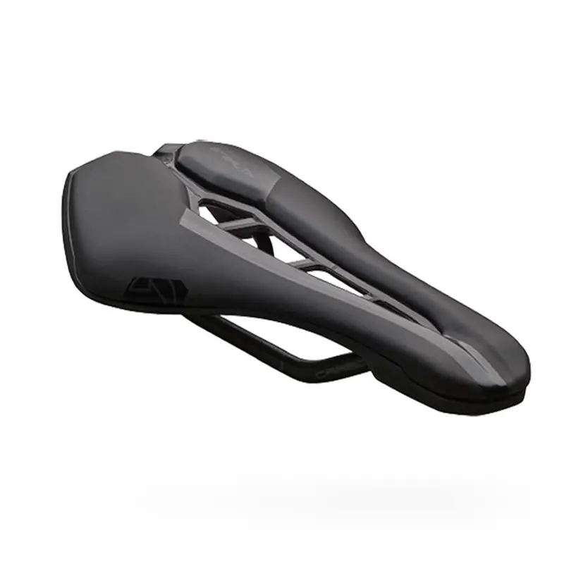 Pro Stealth Team Saddle 1