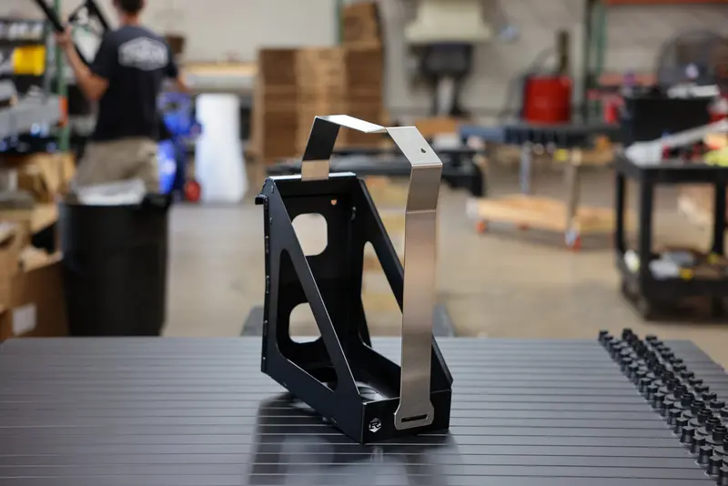 Rig'd Jerryrig™ Fuel/Water Mount 1