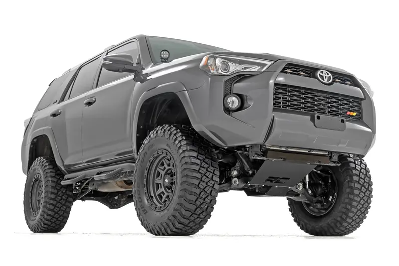 Rough Country 6 Inch Lift For 4Runner (2015-2020) 1