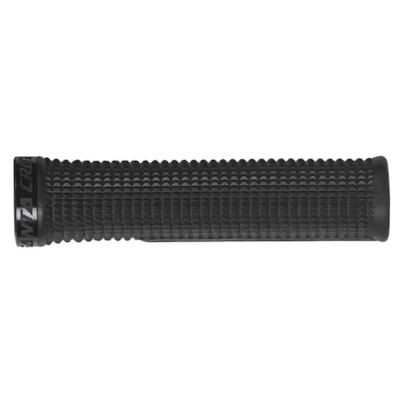 Santa Cruz House Grip 1