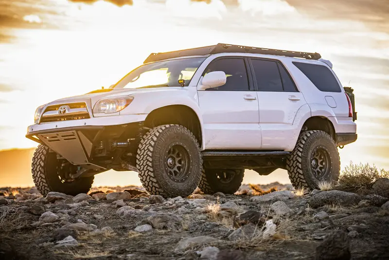 Total Chaos +3.5" Race Series Long Travel Kit W/Coilovers For 4Runner (2003-2009) 1